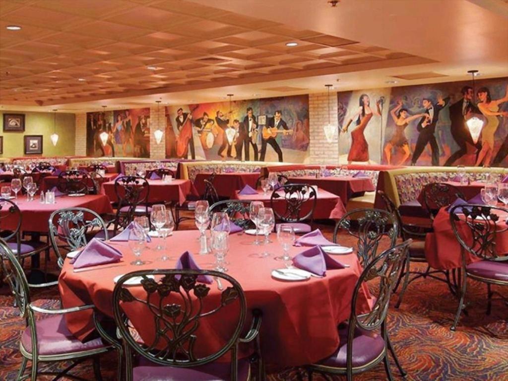 Resort Orleans And Casino 3*